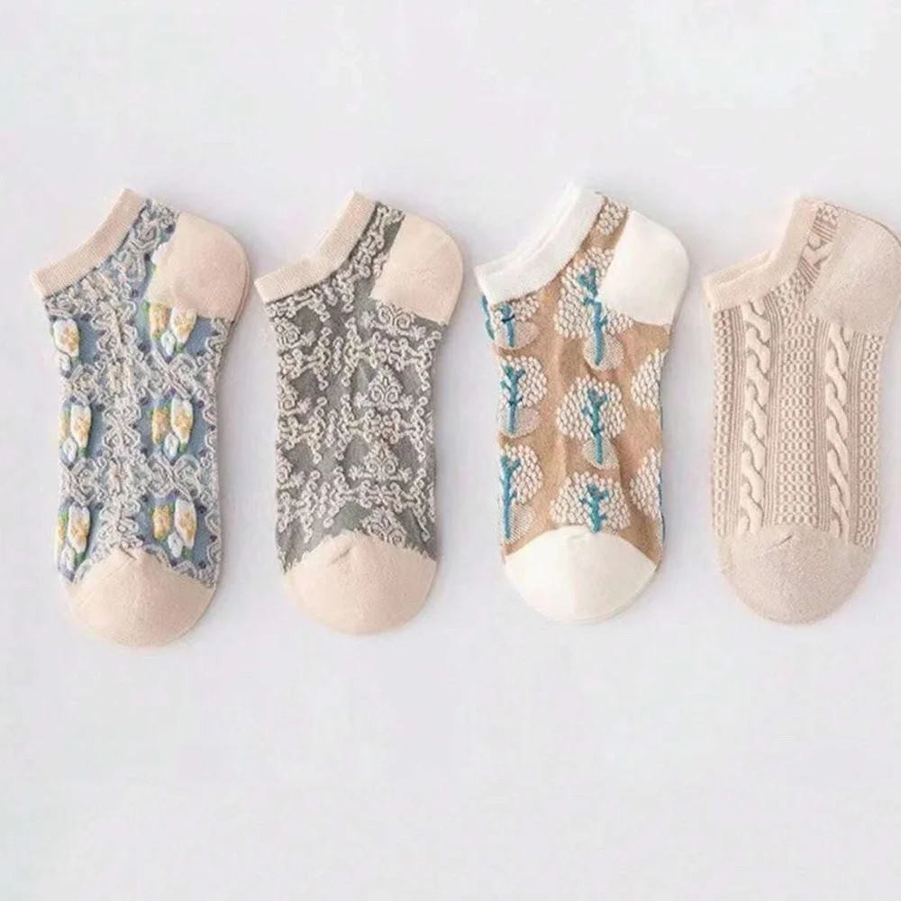 Cozy Textured Floral Print Color Block Socks Set